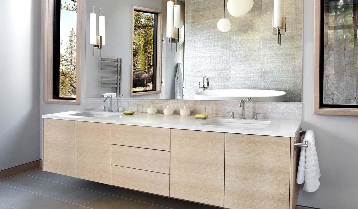 Moisture-proof bathroom cabinets should be treated to the right medicine
